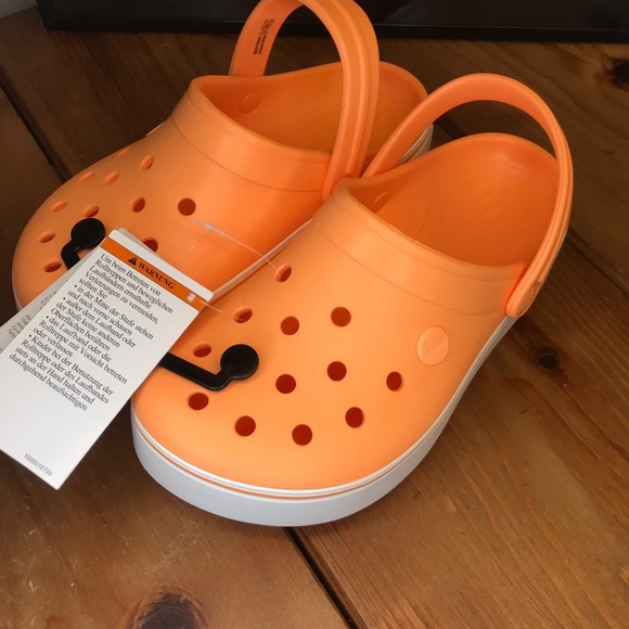 orange crocs mens 11